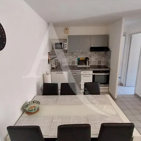 T3 Capacite 6 Personnes Dans Avec Piscine Et Garage *