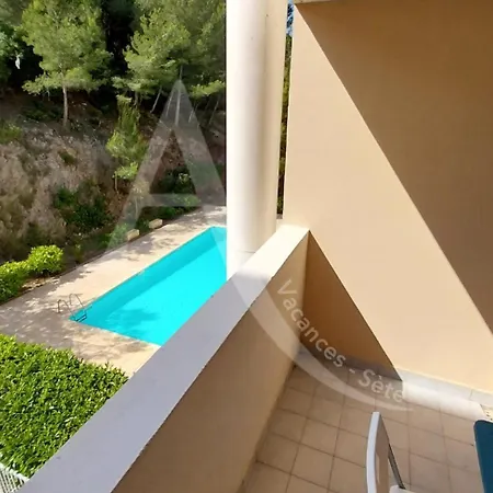 T3 Capacite 6 Personnes Dans Avec Piscine Et Garage Sete